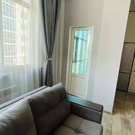 Просторные Апараменты В Центре, Жк Оркендеу Almaty Exterior photo