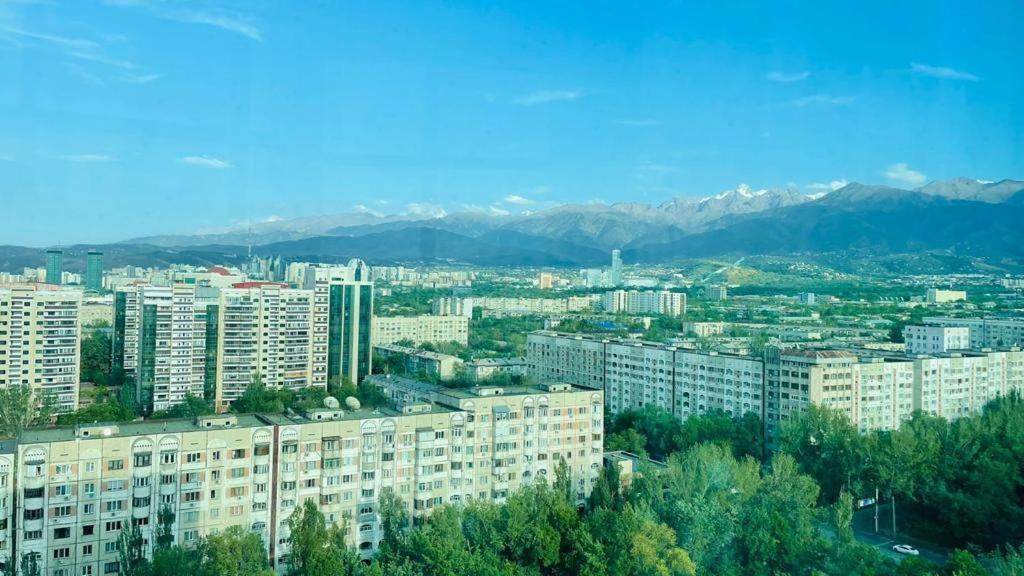 просторные апараменты в центре, жк оркендеу Almaty